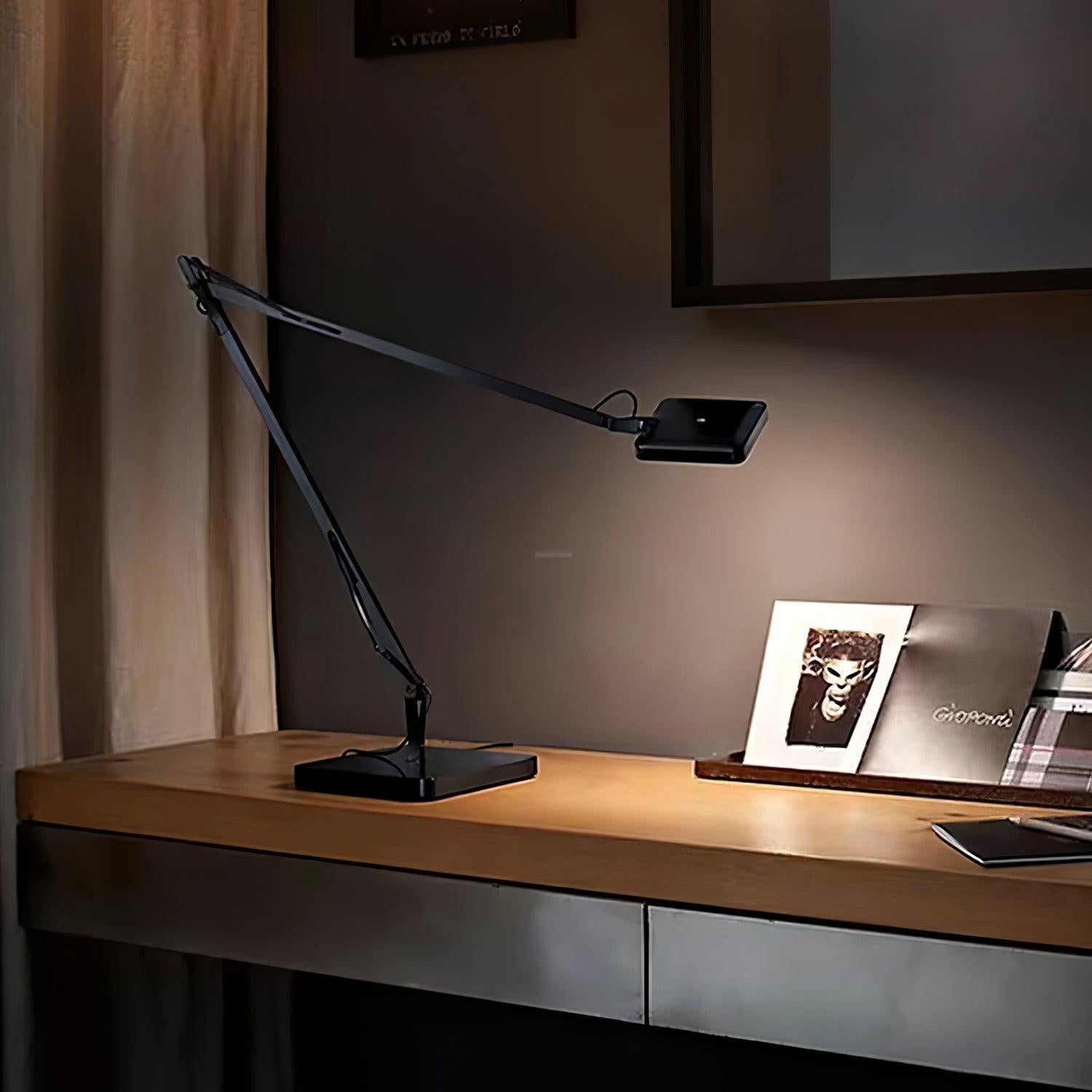 Edge Table Lamp Φ 17.3″ - Flexible-1-Luxehomezone