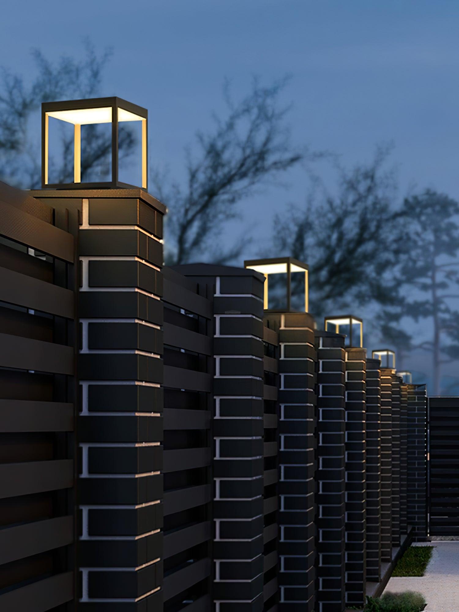 Square Frame Fence Post Garden Table Lamp