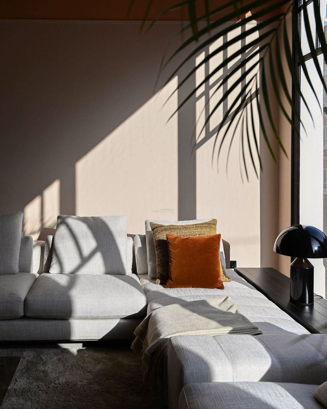 Atollo Metal Table Lamp ∅ 9.8″ - Luxehomezone