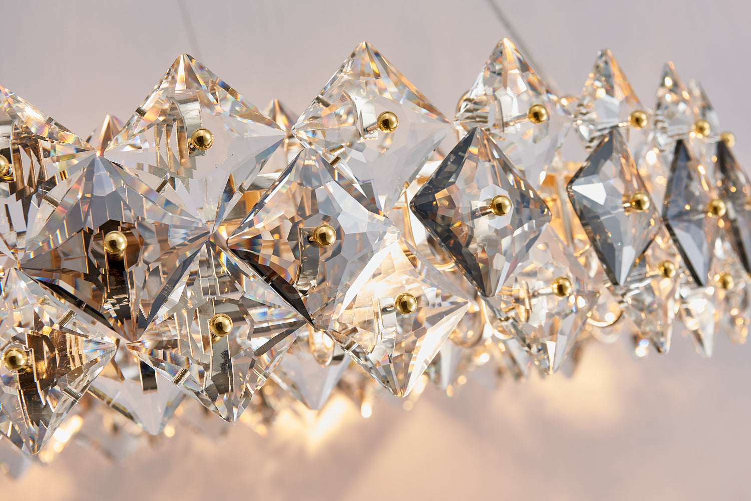 Scale Crystal Round Chandelier 12 Lights