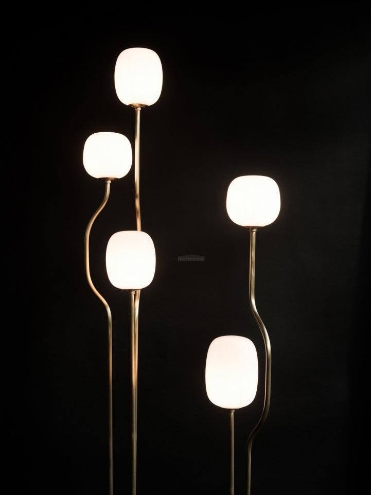 Comet Floor Lamp ∅ 18.9″ - Geometry-1-Luxehomezone