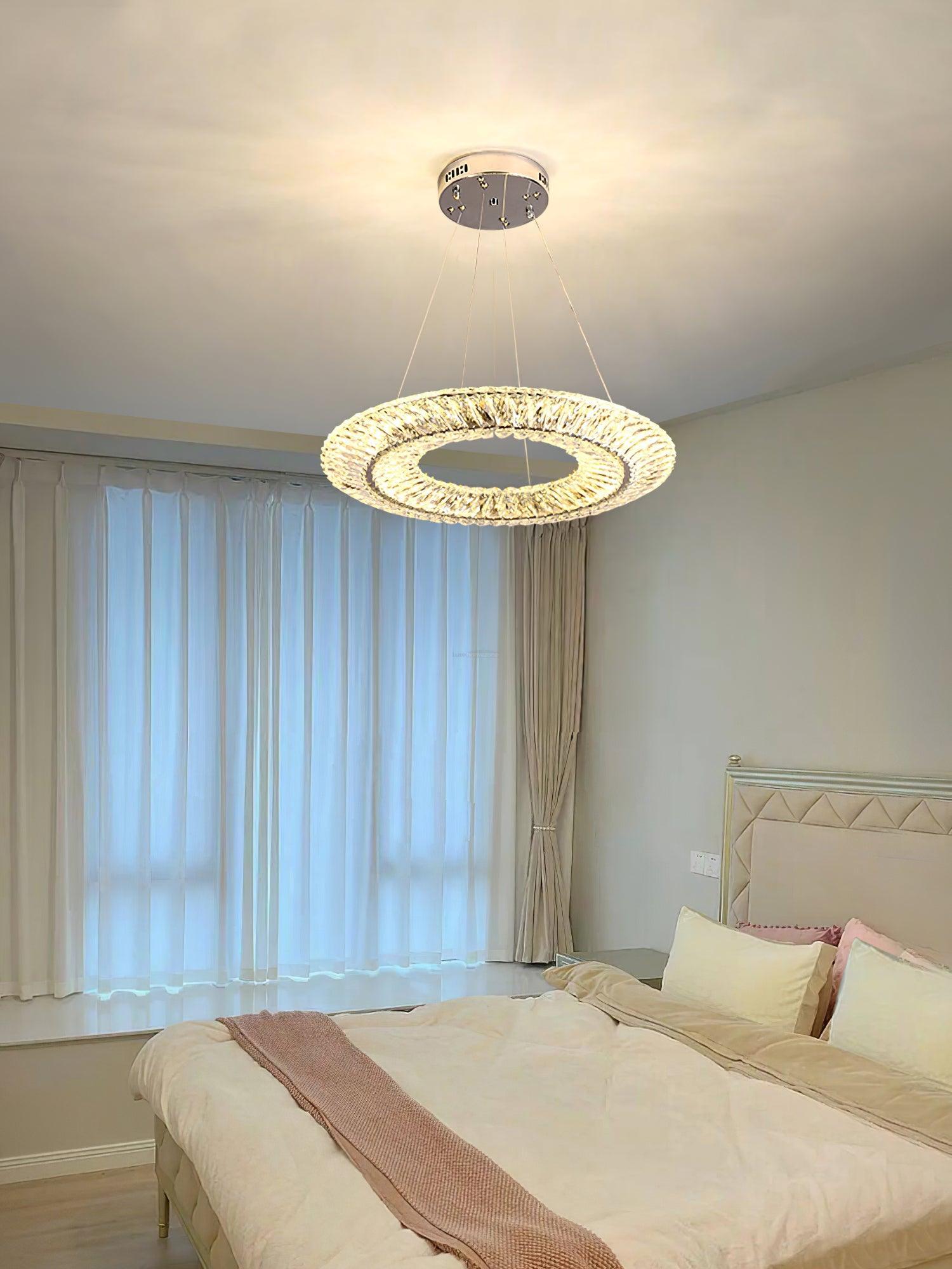 Tanager Geometric Round/Square Chandelier