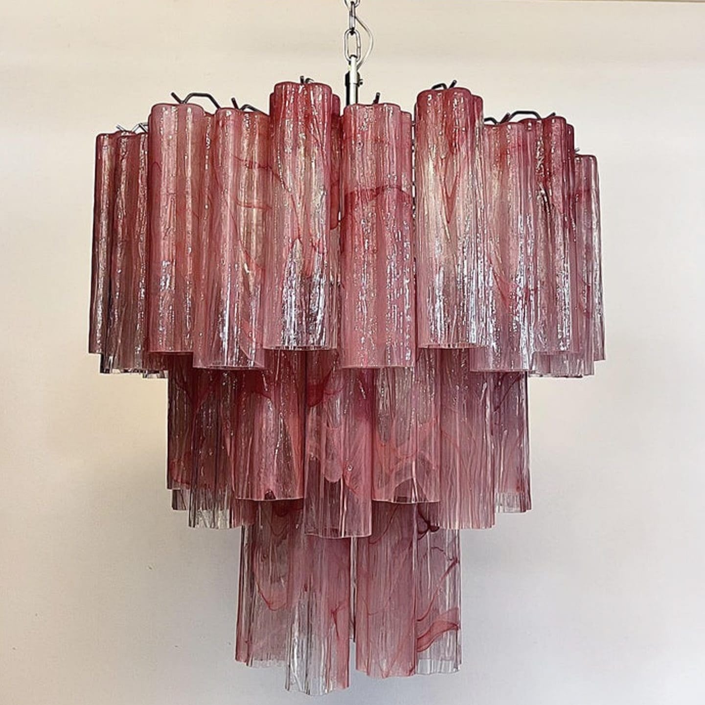 Tronchi Murano Chandelier – 48 tubes – Alabaster Pink