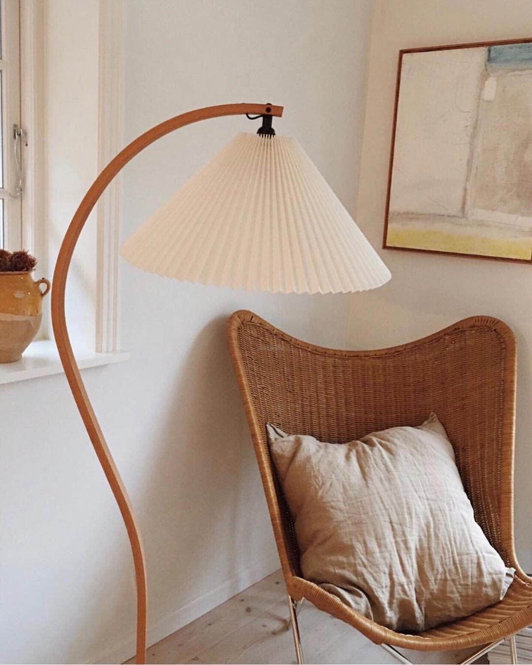 Caprany Floor Lamp - Drapery-1-Luxehomezone