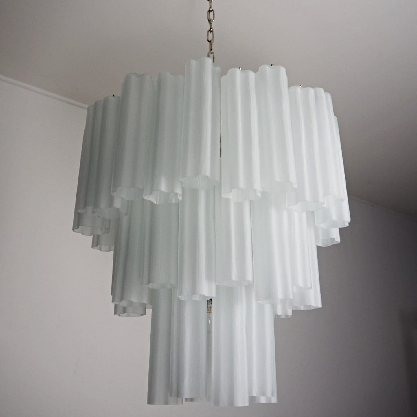 Tronchi Murano Chandelier – 48 tubes – matte white