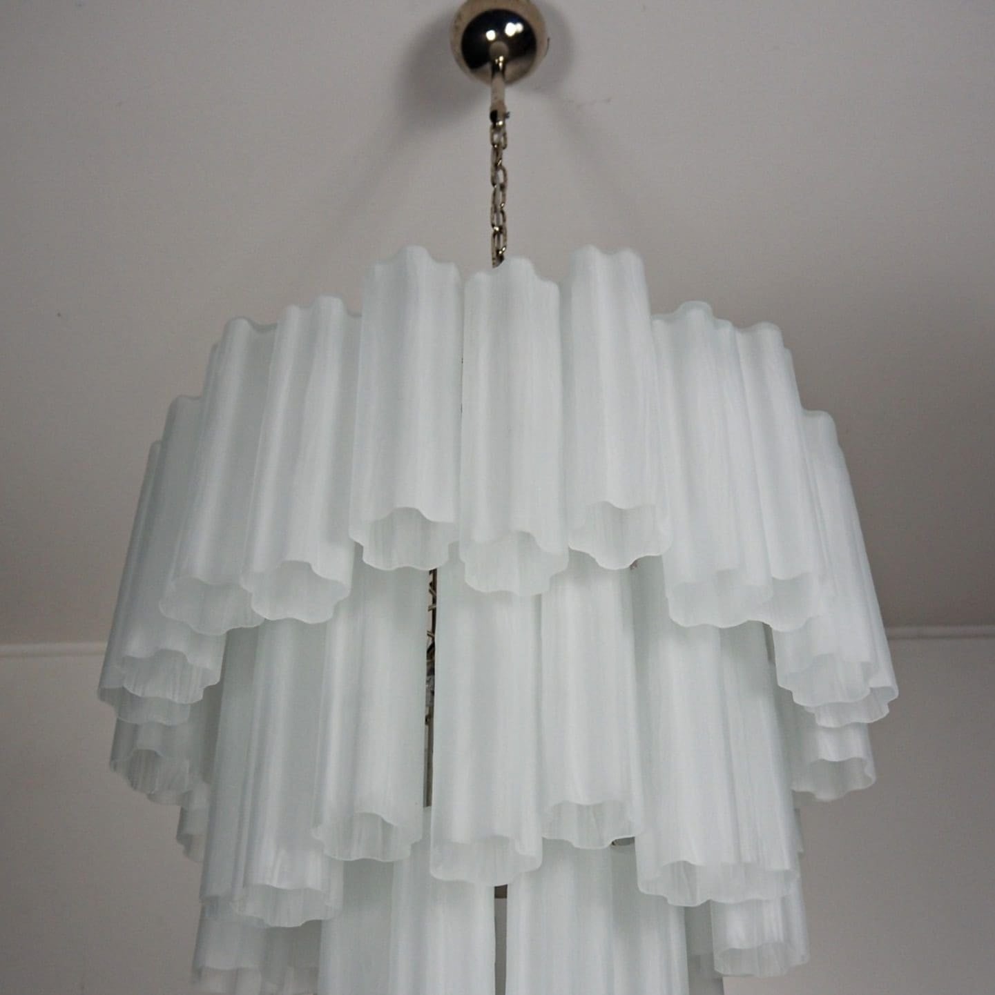 Tronchi Murano Chandelier – 48 tubes – matte white