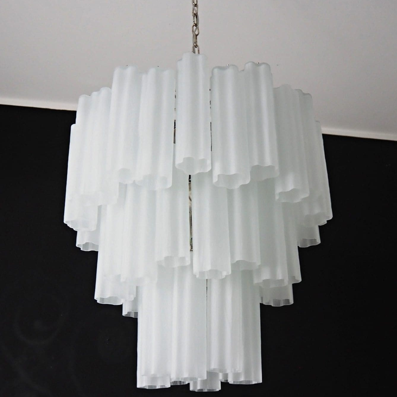 Tronchi Murano Chandelier – 48 tubes – matte white