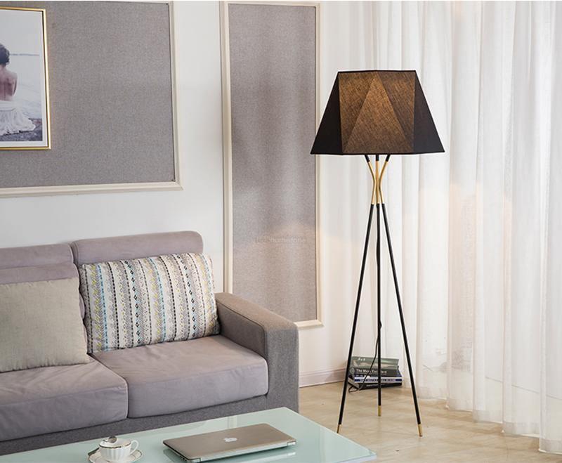 Solitaire Floor Lamp ∅ 21.7″ - Geometry-1-Luxehomezone