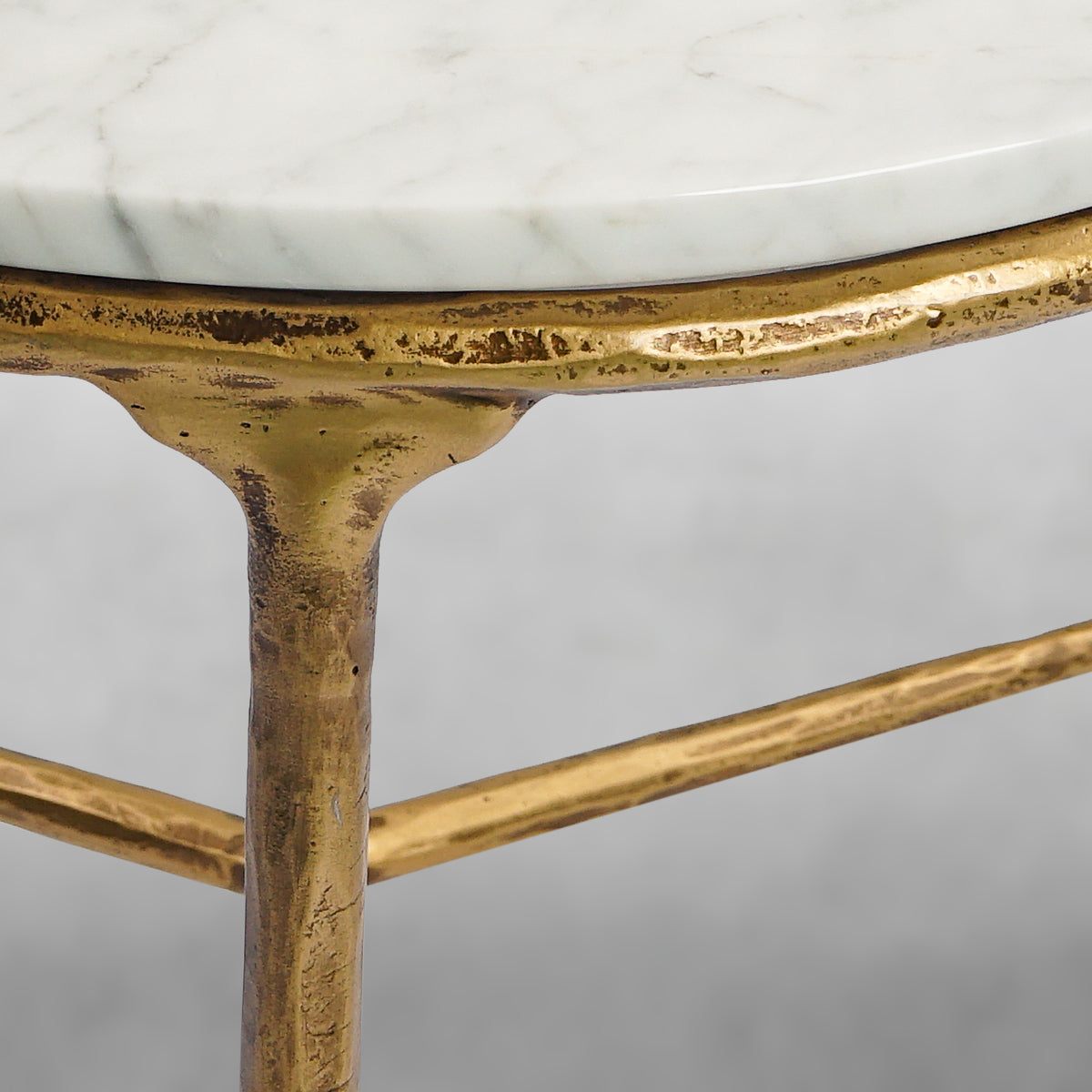 Thaddeus Marble Round Side Table 3 Leg 24"D
