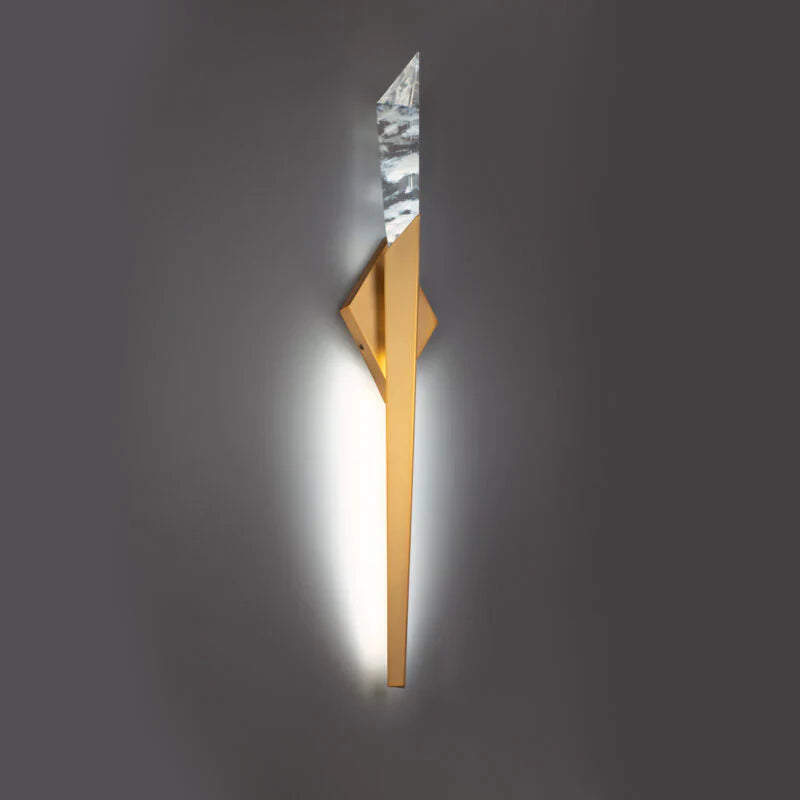 Bergamots LED Grand Wall Sconce USE Optic Haze Quartz