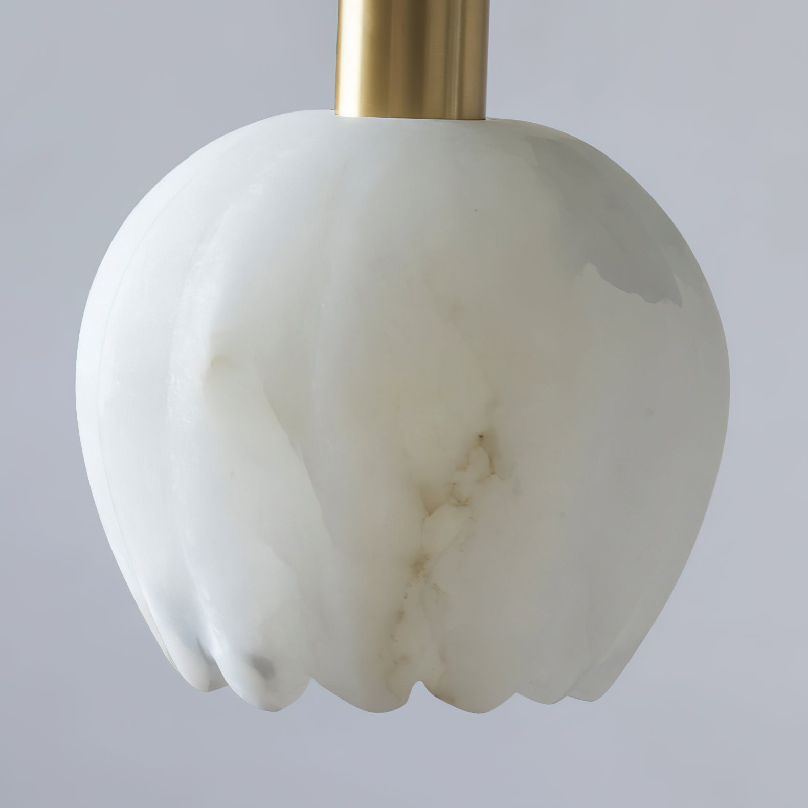 Lilin Alabaster Pendant Light - Alabaster globe light, Ambient lighting, Artistic pendant light, Custom lighting, Decorative lighting, Designer lighting, Dining room lighting, High ceiling lighting, High-end lighting, Innovative lighting, Luxury lighting, Modern chandelier, Modern pendant lighting, Sophisticated lighting, Stylish pendant light- Pendant Light1-Luxehomezone