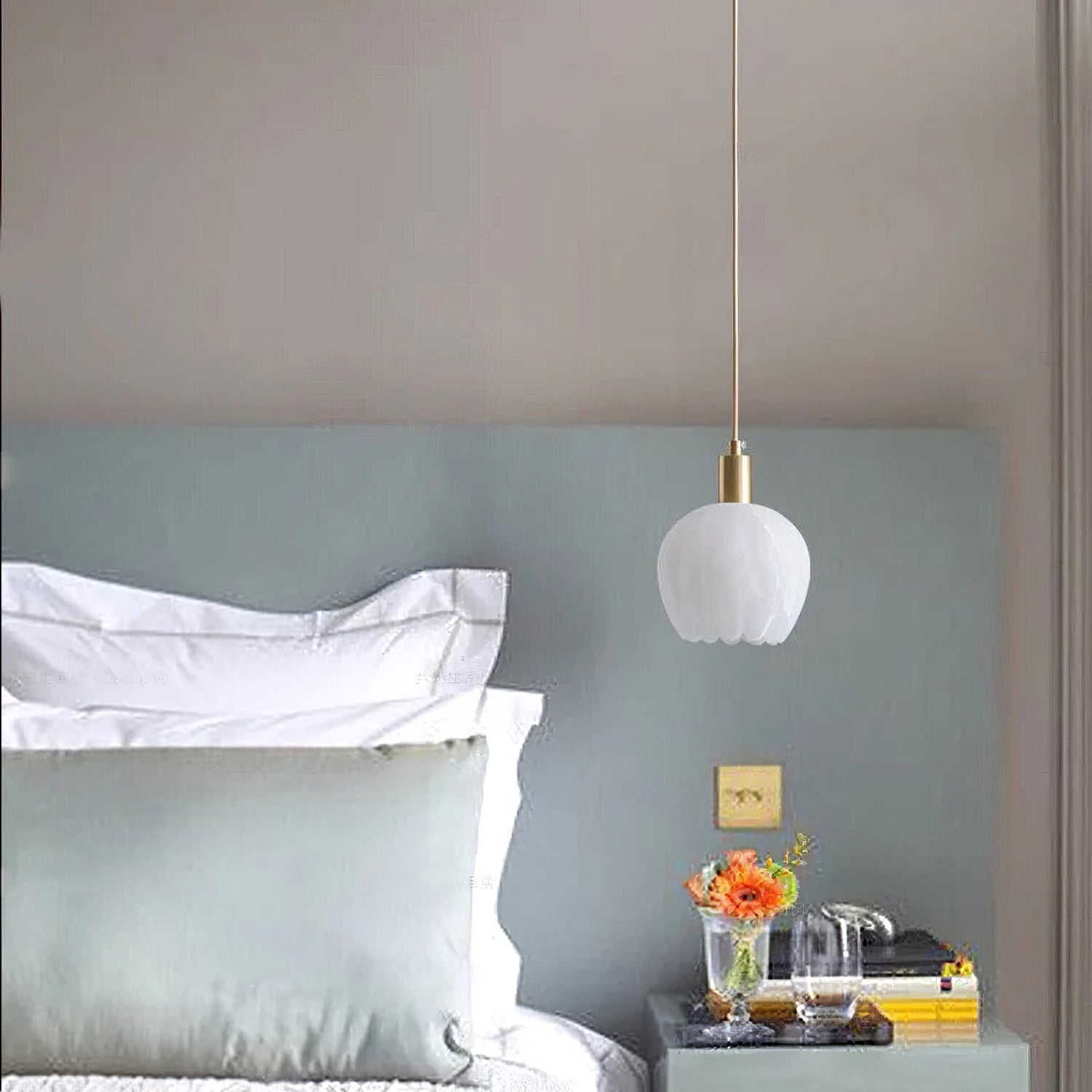 Lilin Alabaster Pendant Light - Alabaster globe light, Ambient lighting, Artistic pendant light, Custom lighting, Decorative lighting, Designer lighting, Dining room lighting, High ceiling lighting, High-end lighting, Innovative lighting, Luxury lighting, Modern chandelier, Modern pendant lighting, Sophisticated lighting, Stylish pendant light- Pendant Light1-Luxehomezone