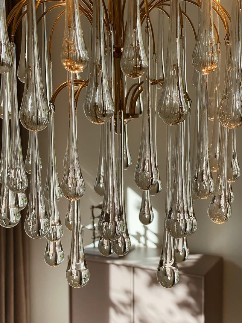 Teardrop Murano Chandelier 68 drops