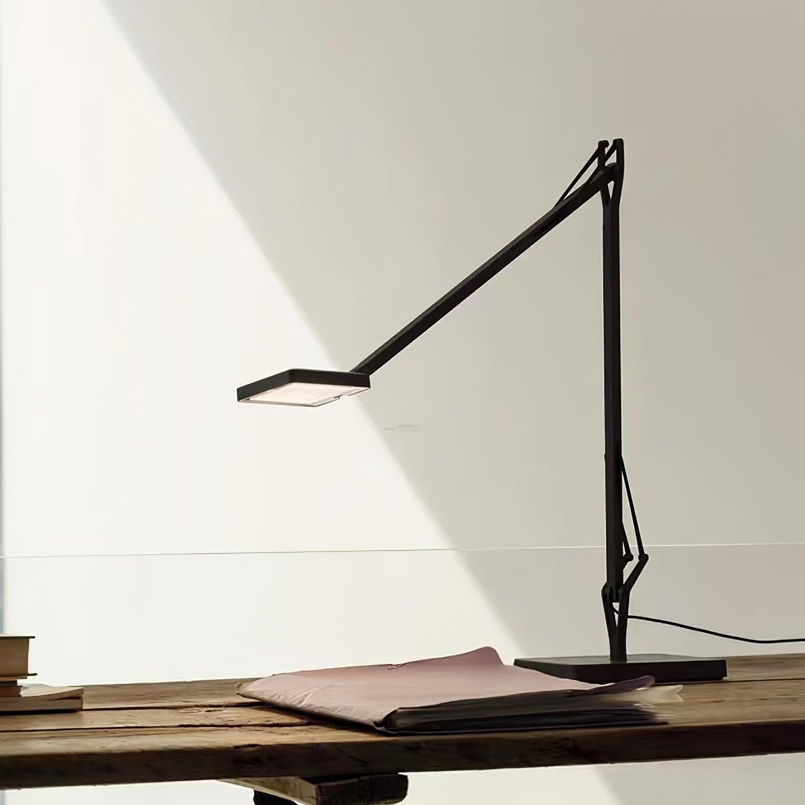 Edge Table Lamp Φ 17.3″ - Flexible-1-Luxehomezone