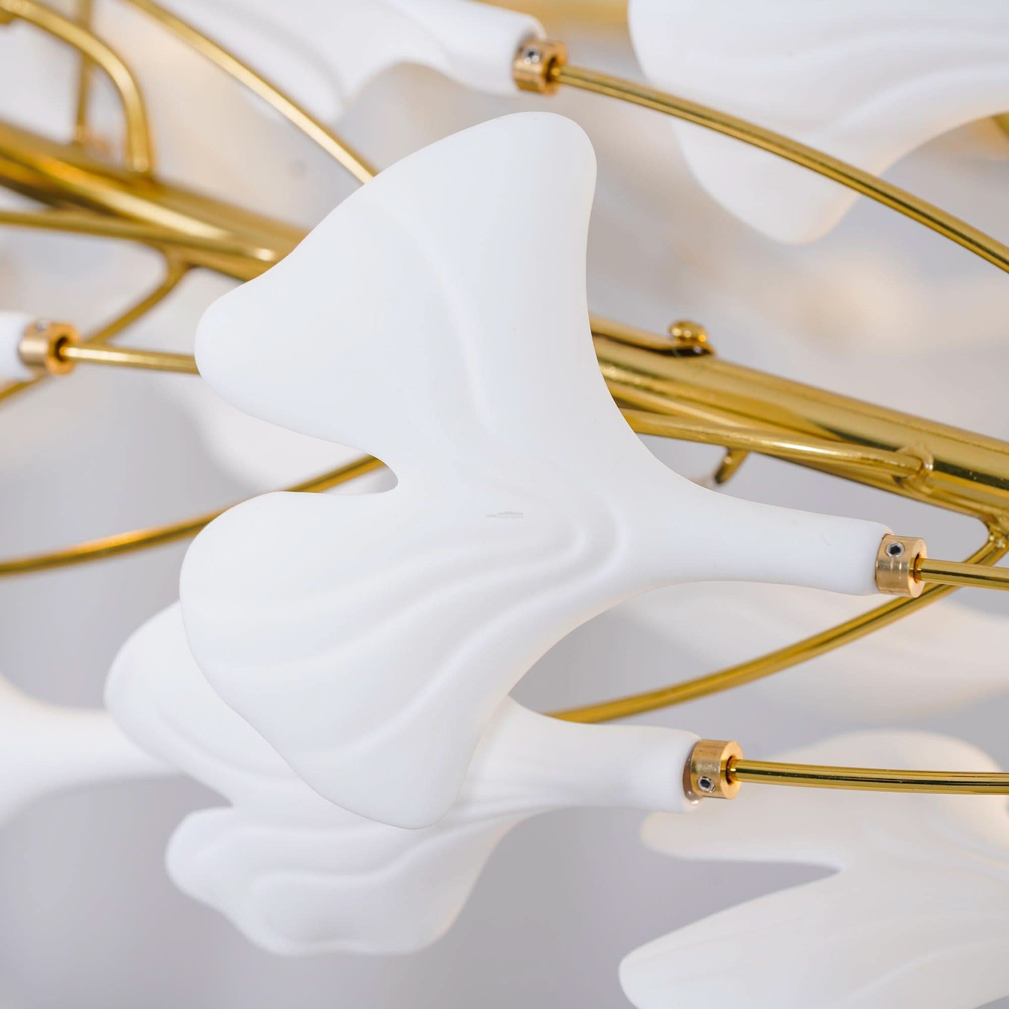 Gingko Chandelier Style U - Luxehomezone