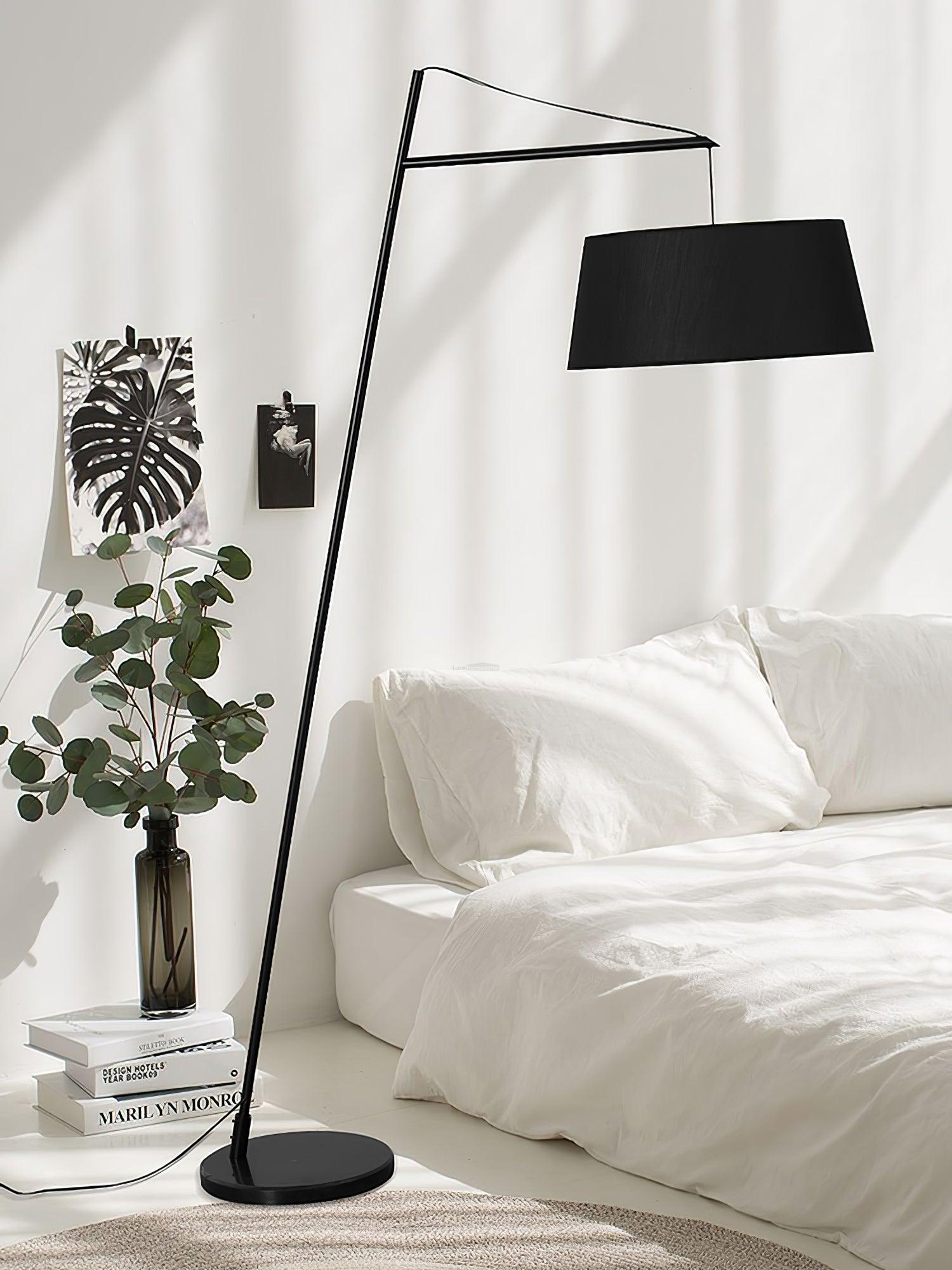 Arturo Floor Lamp  L 47.2″
