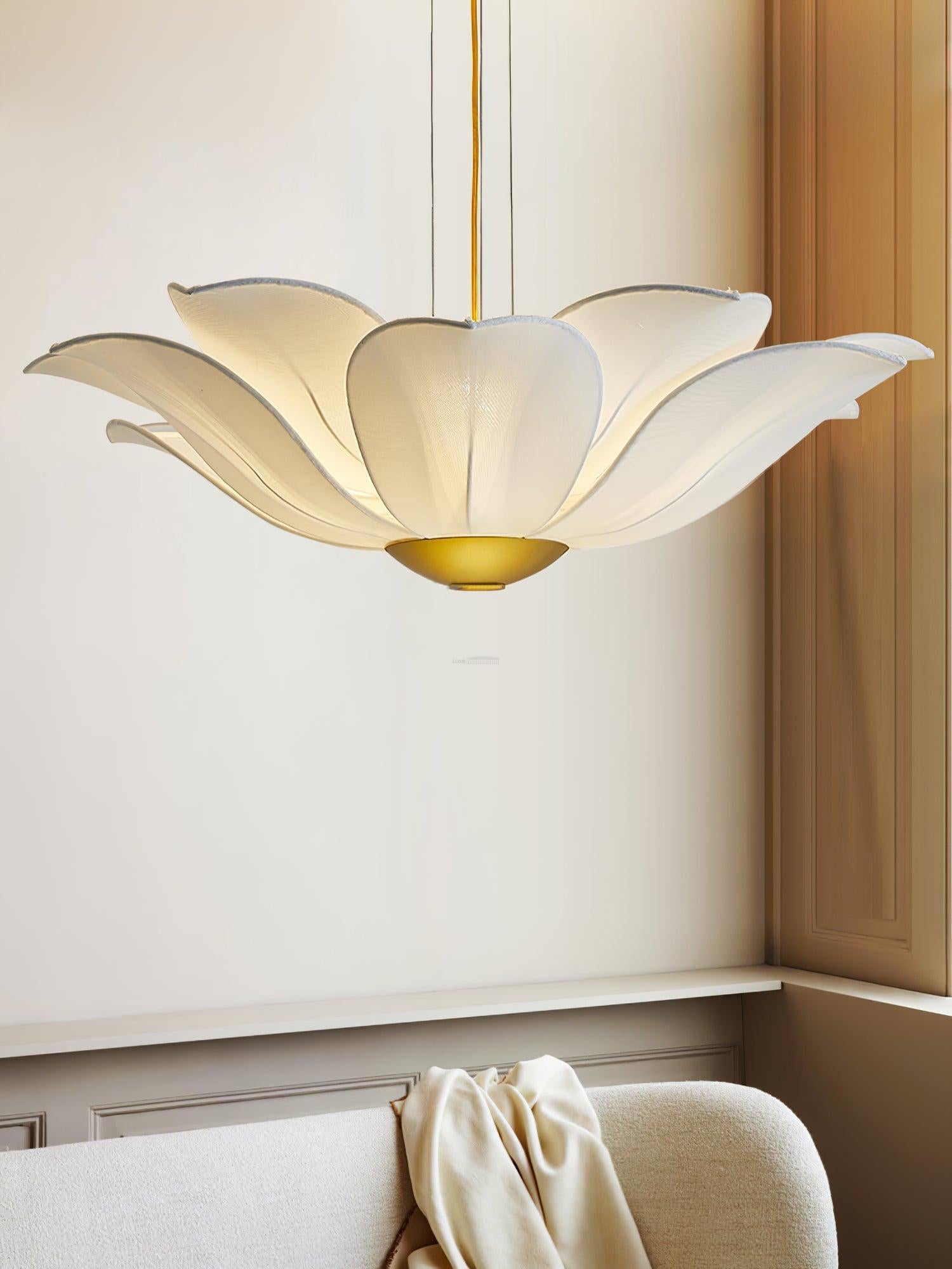 Fiore Chandelier  ∅ 32.3″ - Pleated-1-Luxehomezone