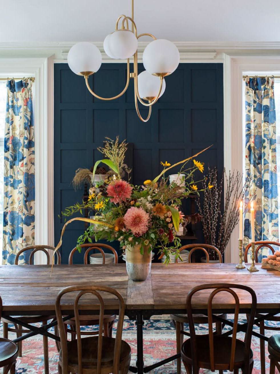 Gooseneck Chandelier ∅ 30″ - Luxehomezone