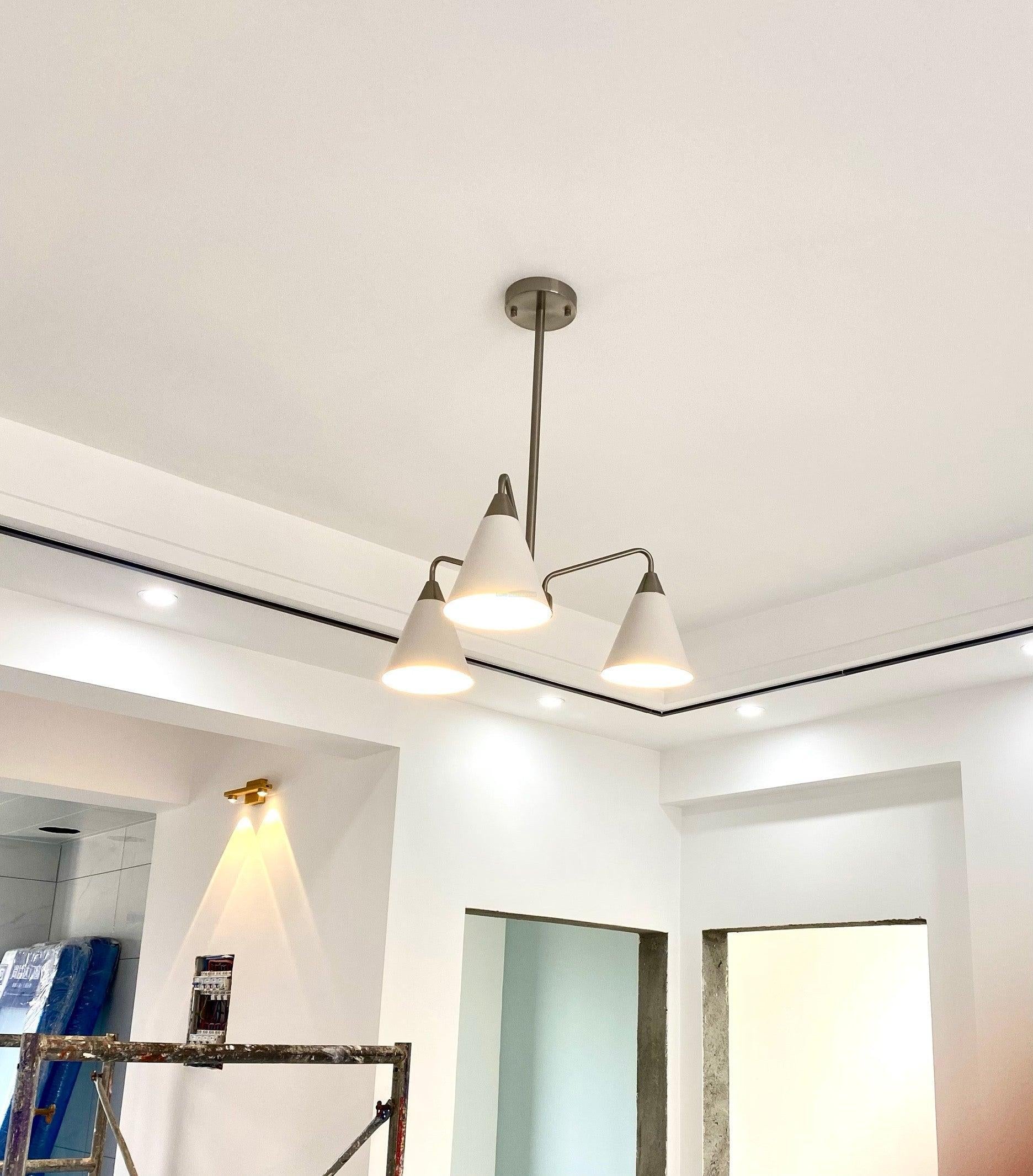 Fashion Cono Chandelier ∅ 20.9″ - Bend-1-Luxehomezone