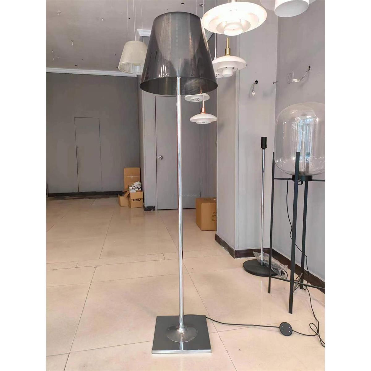 Chrome Prism Floor Lamp ∅ 15.7″ - Art Glass-1-Luxehomezone