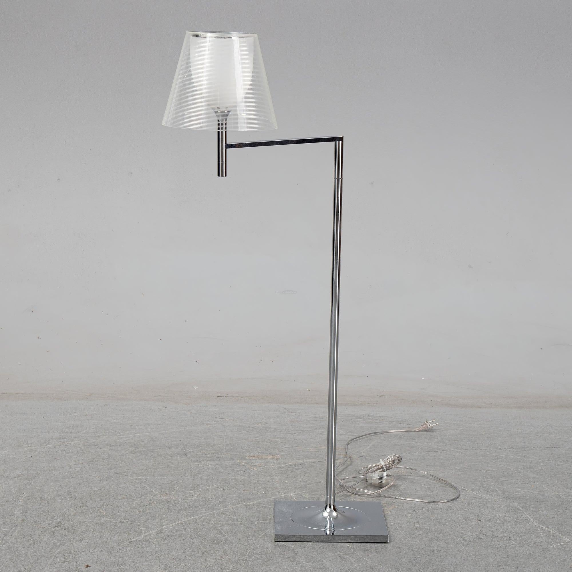 Chrome Prism Bending Floor Lamps - Bent-1-Luxehomezone