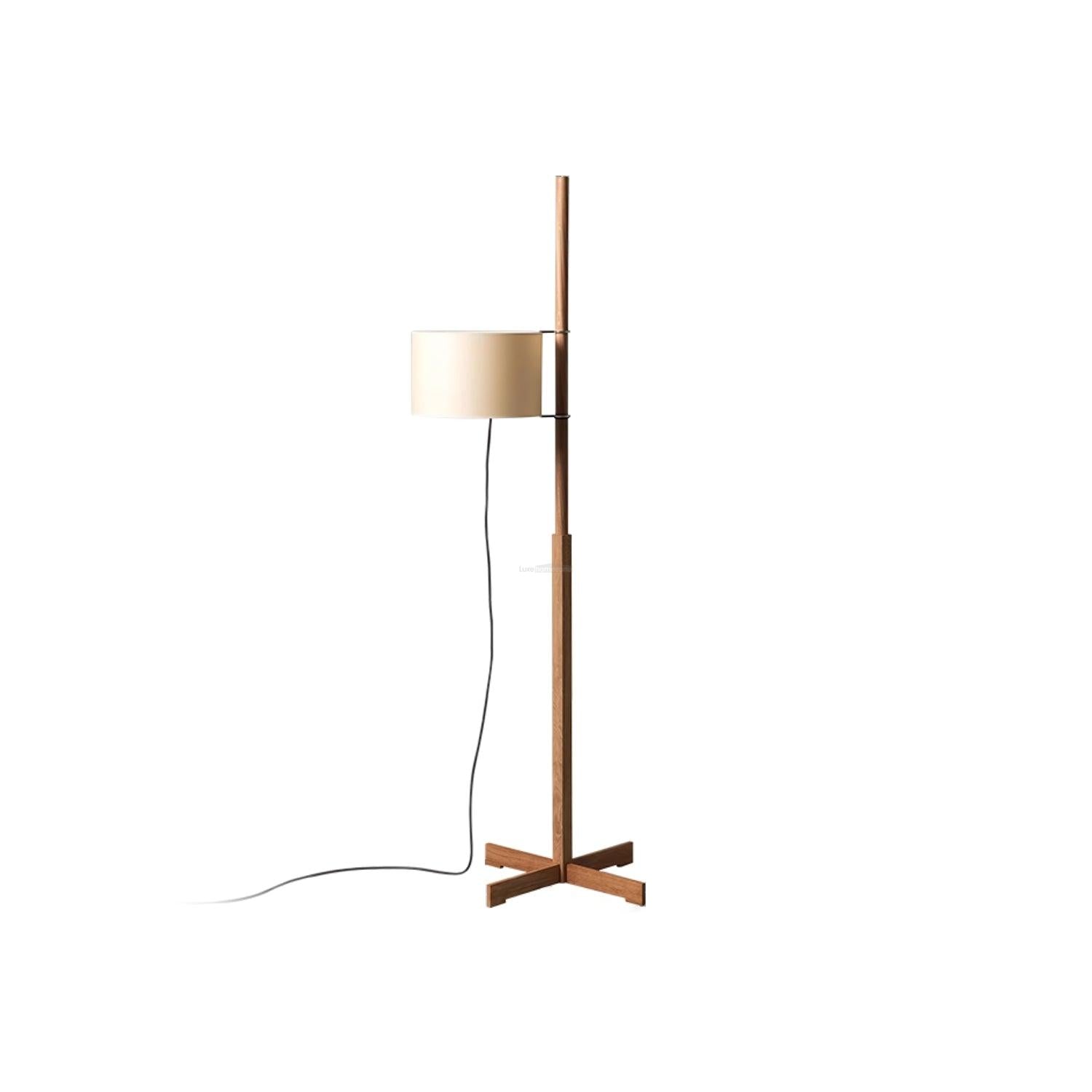 Svelte Silhouette Floor Light - Wood-1-Luxehomezone