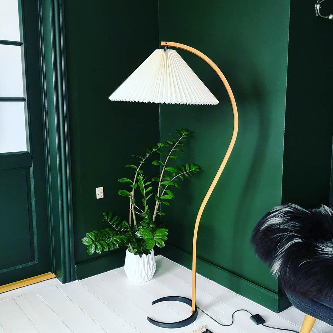 Caprany Floor Lamp - Drapery-1-Luxehomezone