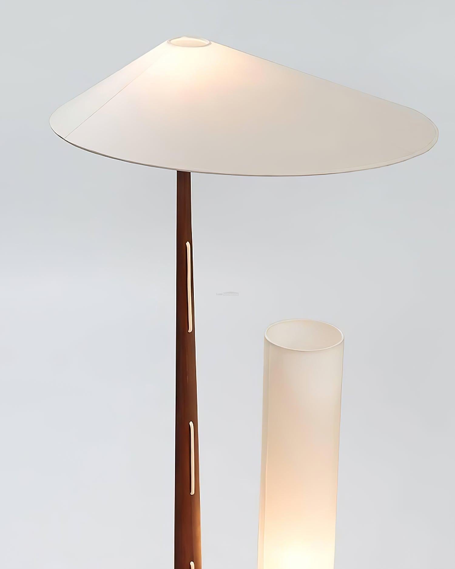 Giraffe Floor Lamp ∅ 21.6″ - Wood-1-Luxehomezone