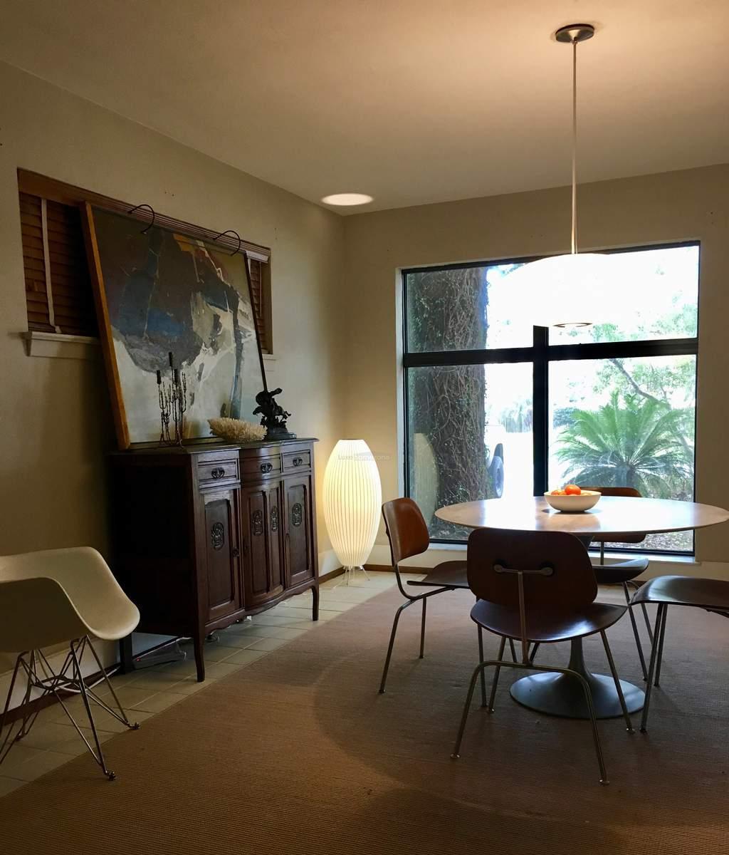 Nelson Table Lamp with Tripod - Luxehomezone