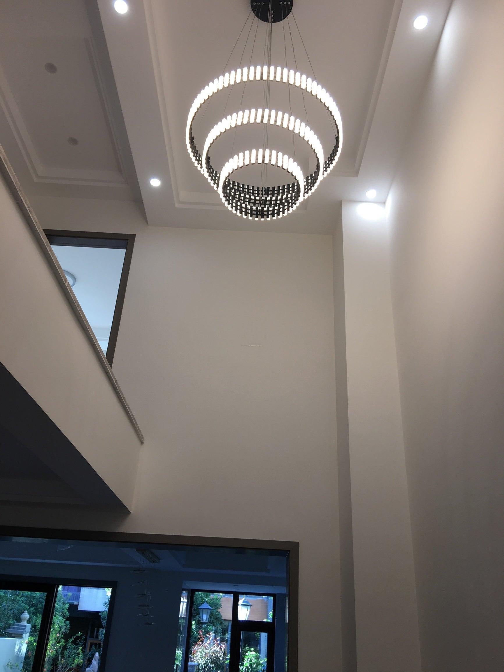 Hanging LED Chandelier ∅ 15.7″ - ring-1-Luxehomezone