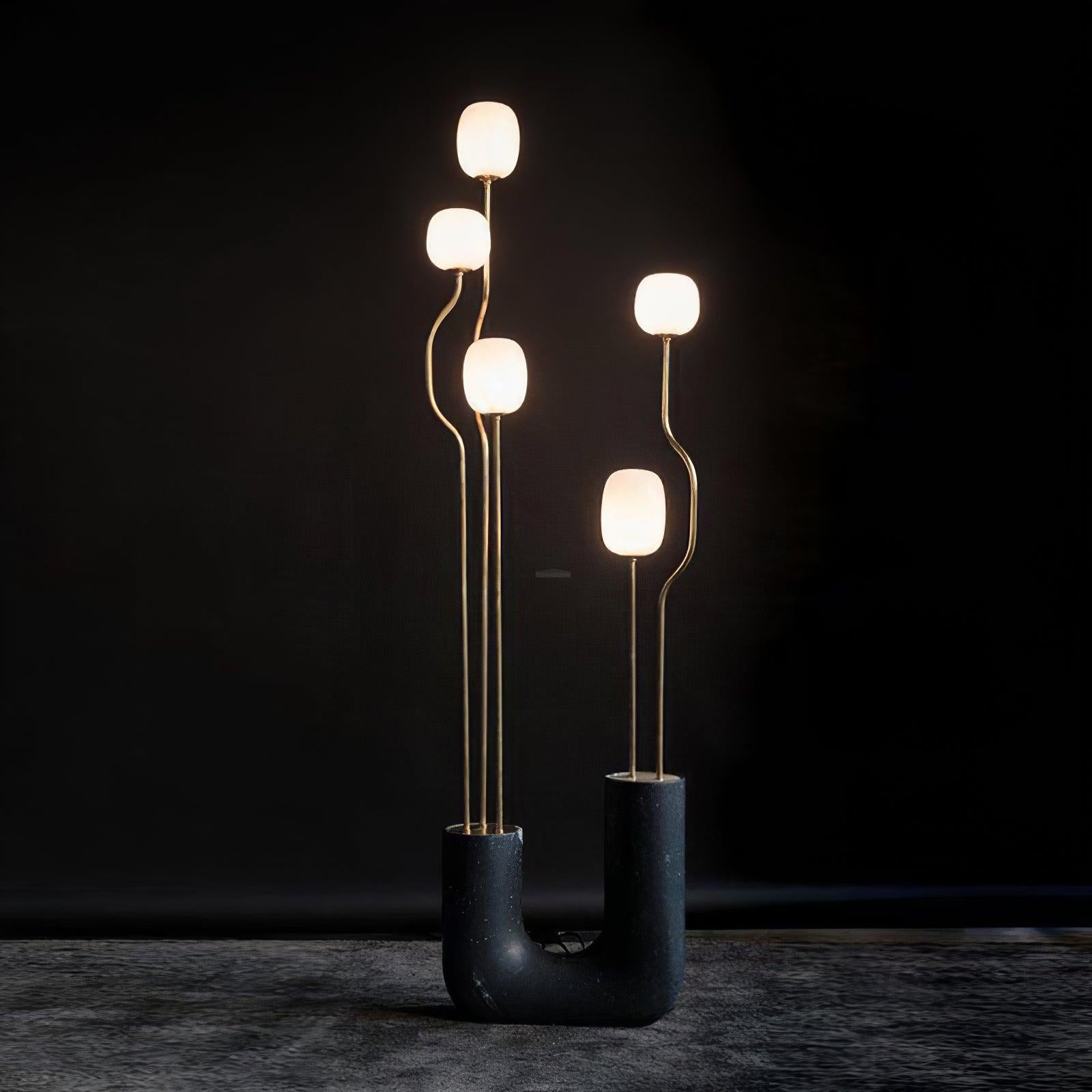 Comet Floor Lamp ∅ 18.9″ - Geometry-1-Luxehomezone
