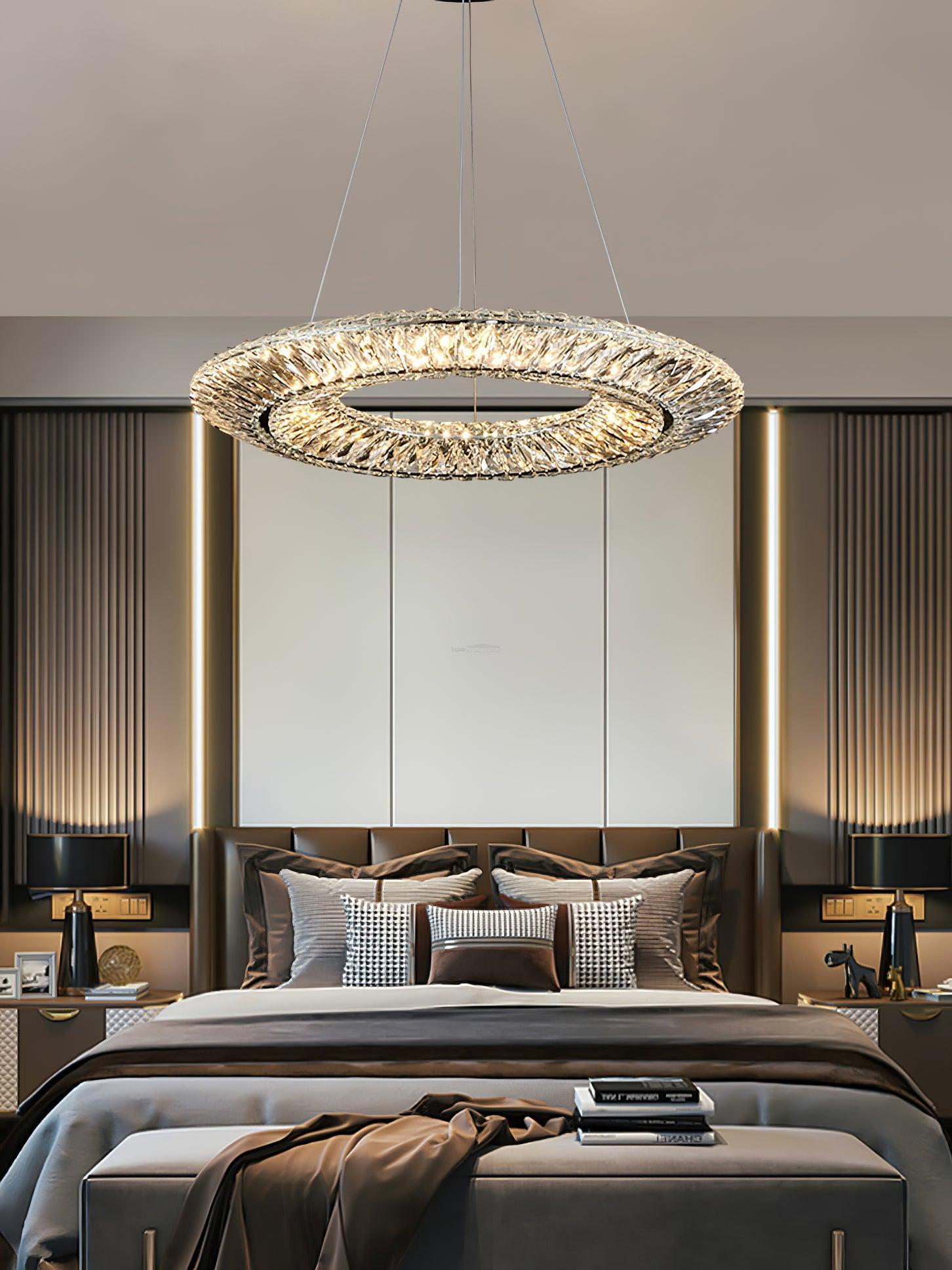Tanager Geometric Round/Square Chandelier