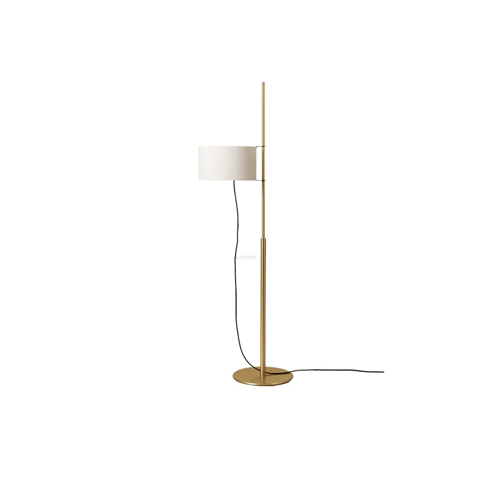 Svelte Silhouette Floor Light - Wood-1-Luxehomezone