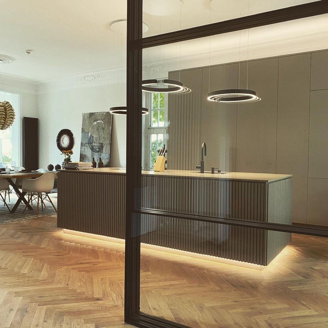 Circular Style Chandelier - ring-1-Luxehomezone