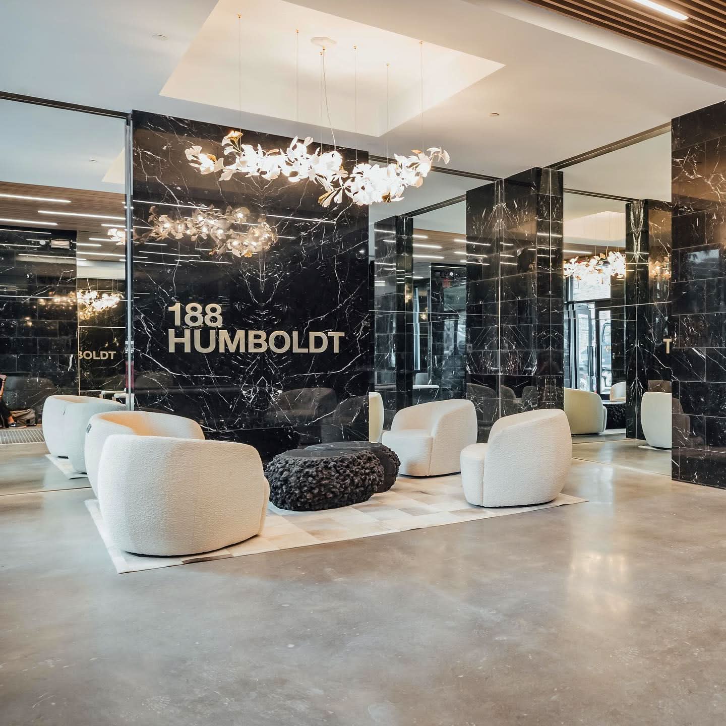 Gingko Chandelier Style A - Luxehomezone
