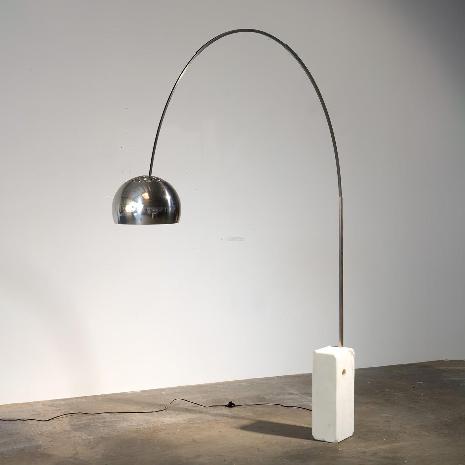 Arco Floor Light - Alabaster-1-Luxehomezone