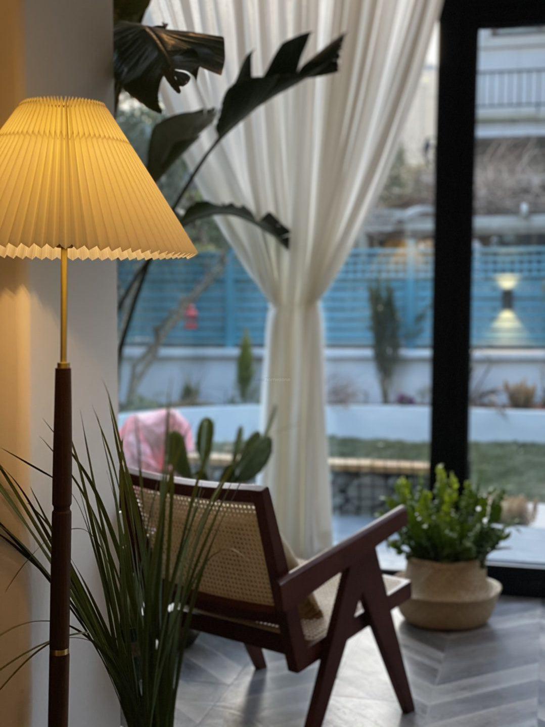Pleated Floor Lamp ∅ 17.7″ - Luxehomezone