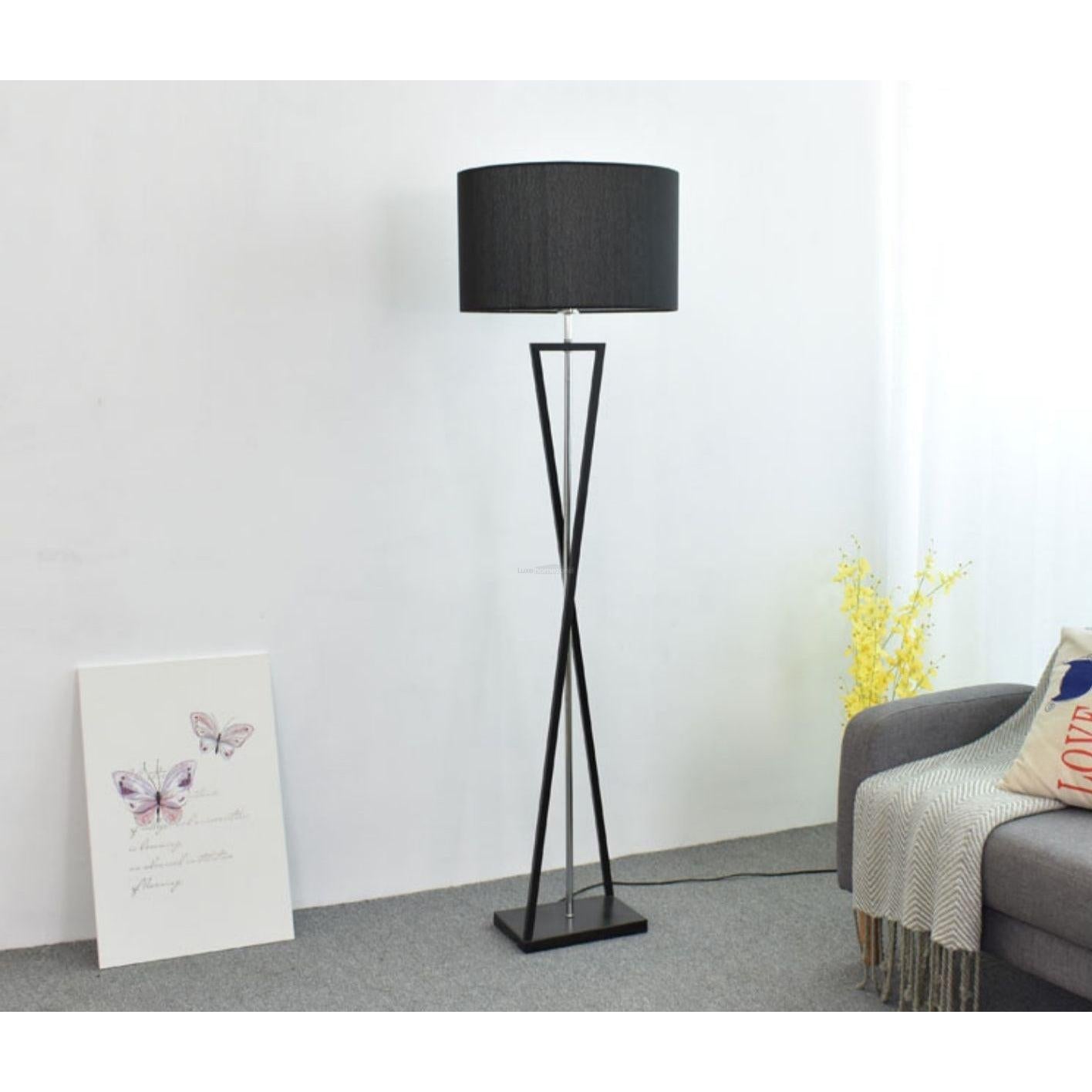 Kaden Black Floor Lamp ∅ 20.1″ - Geometry-1-Luxehomezone