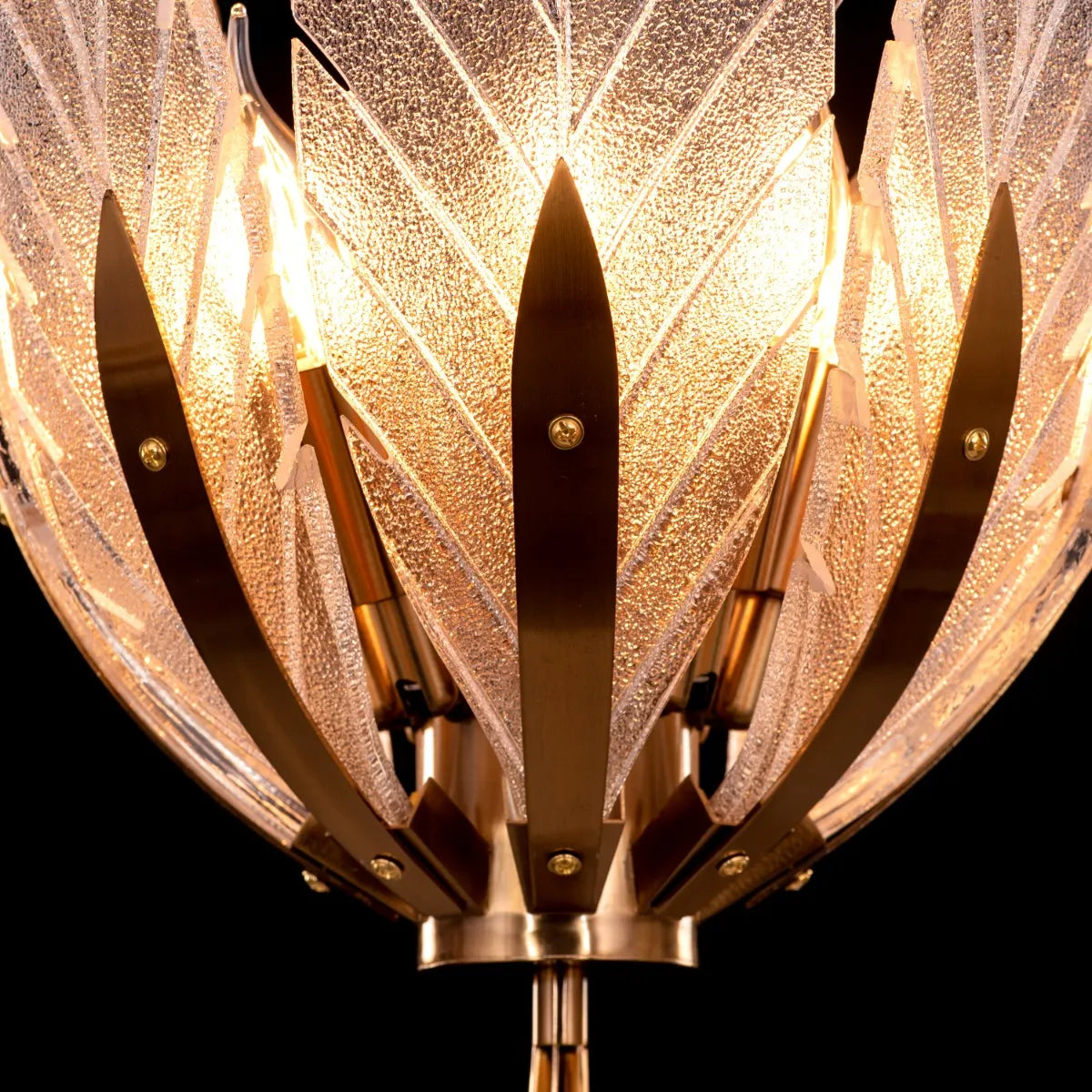Lily Round Chandelier 18"