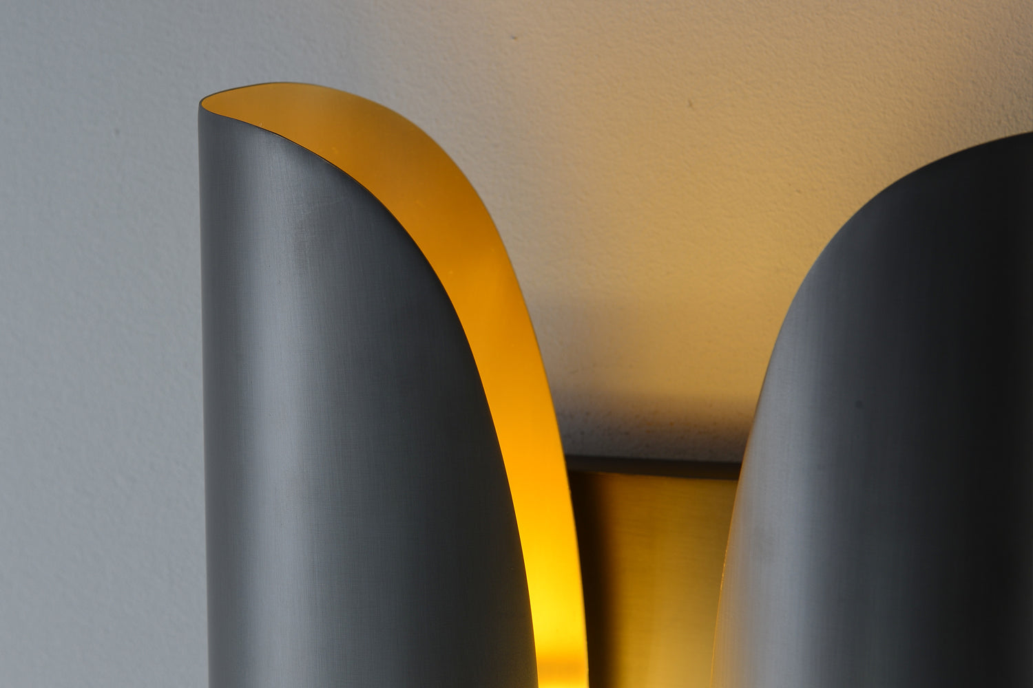 Guardian Wall Sconce Bronze