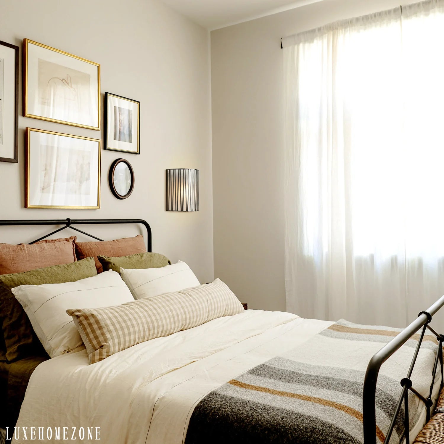 Jeunet Wall Sconce