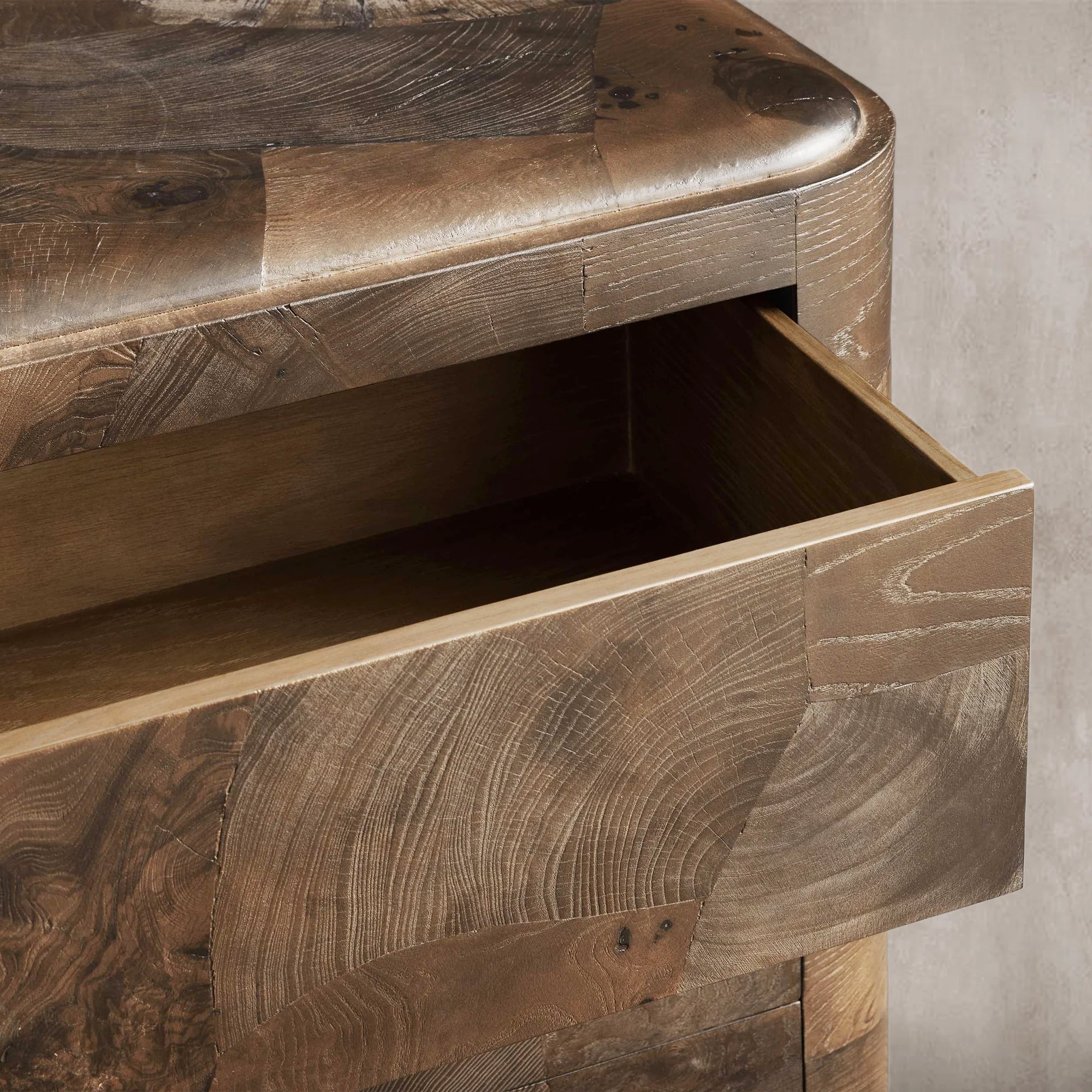 Pola Six Drawer Dresser