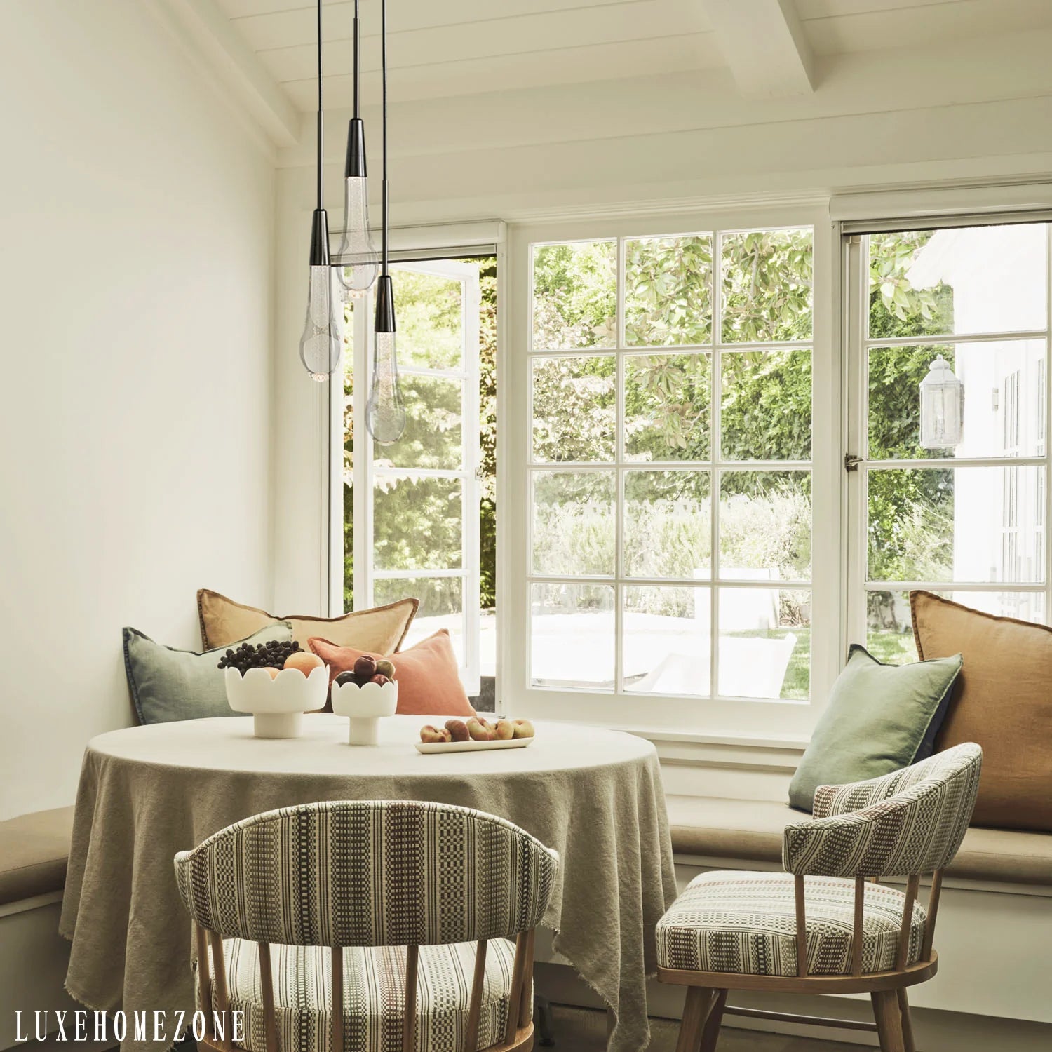 Solitaire 3-Light Pendant